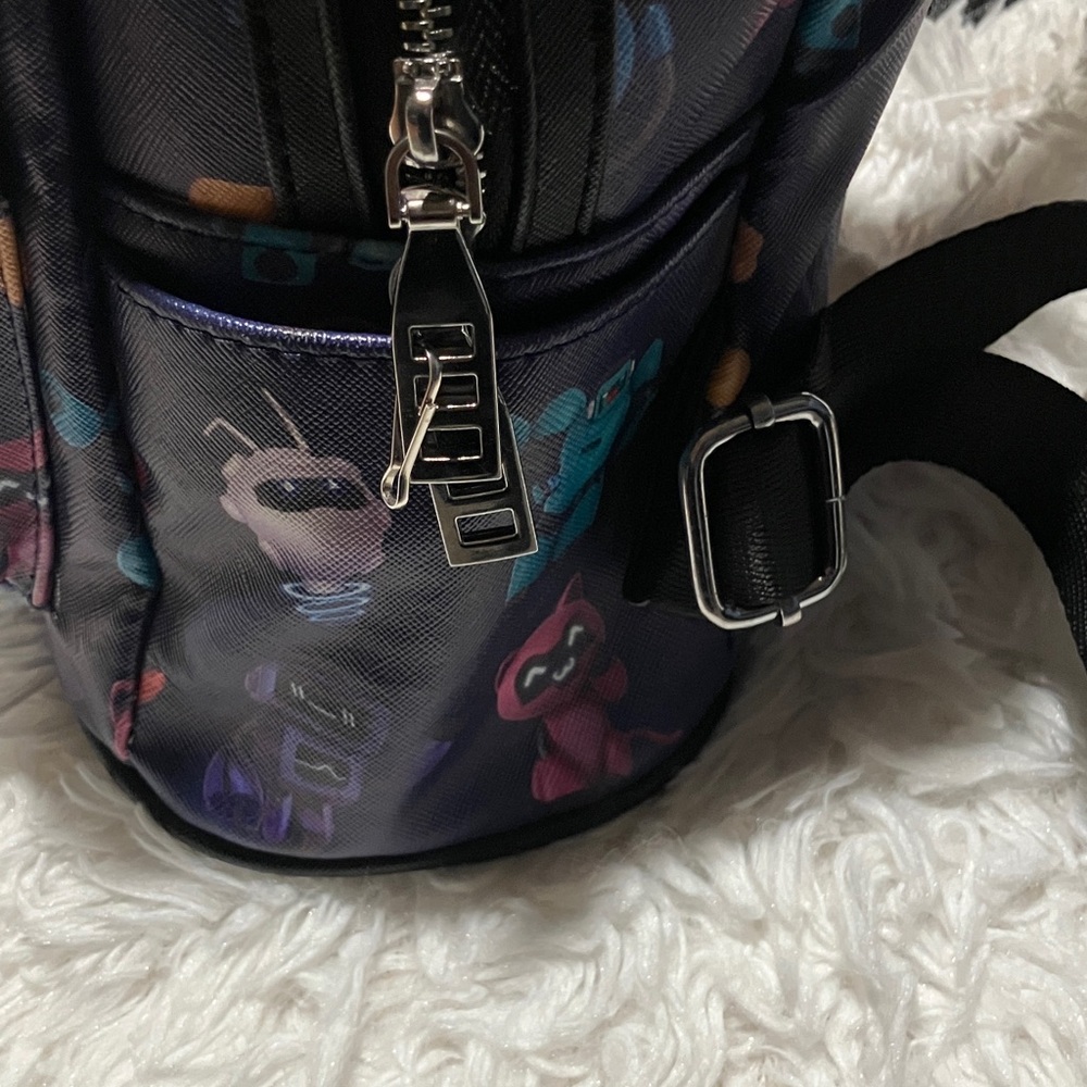 Colorful Patterned Men's Backpack - Picture 4 of 10